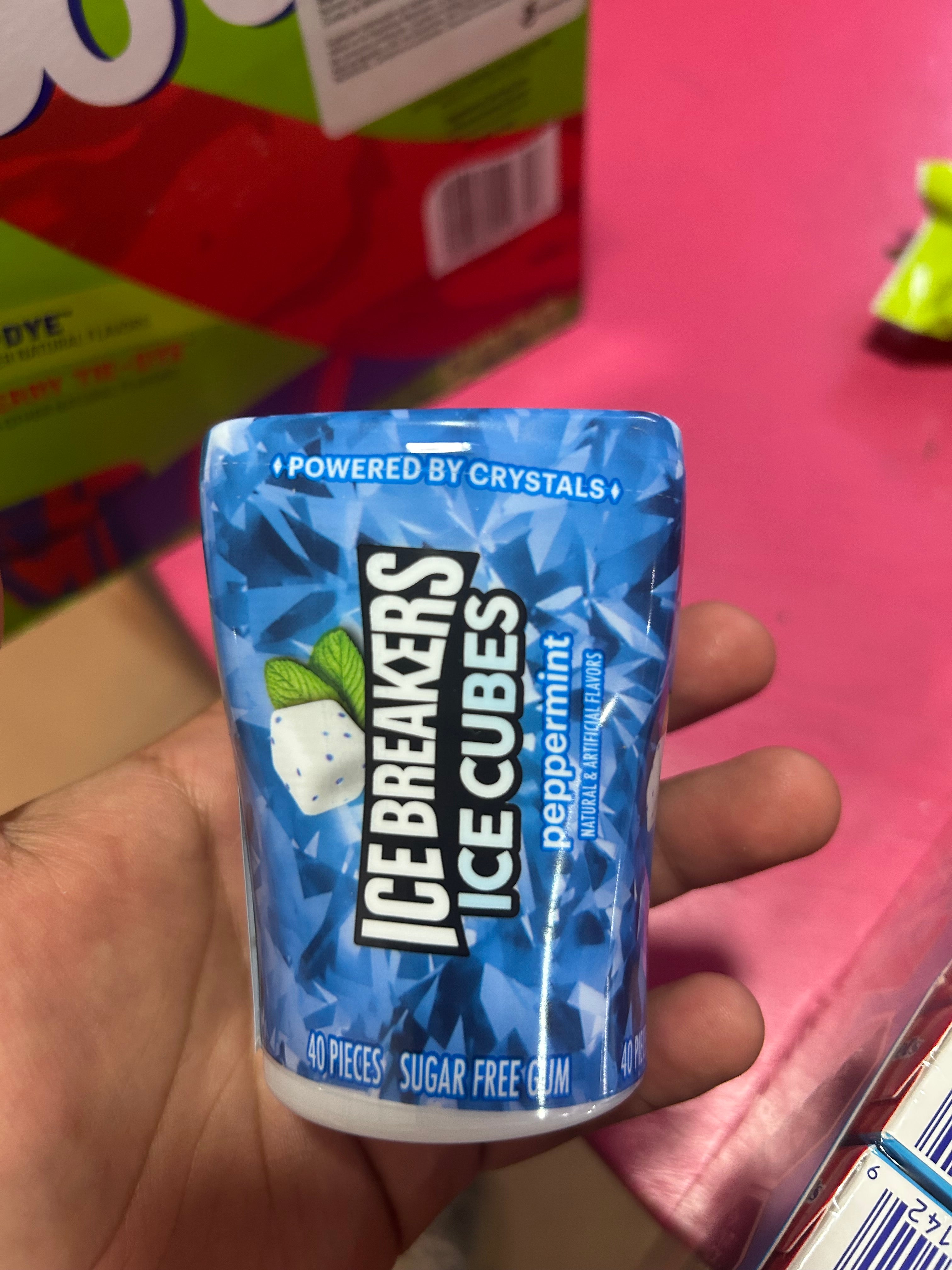 Ice cubes peppermint